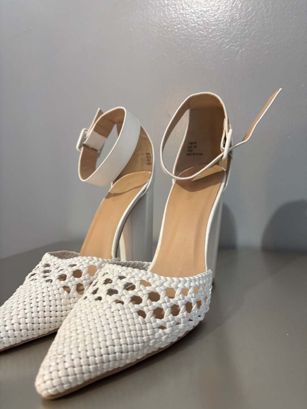 Charlotte Russe White Woven Pointed Toe Ankle Strap Block Heel Pumps 10